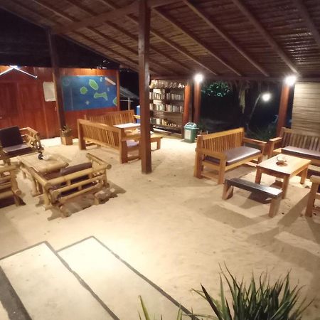 Raja Laut Dive Resort Бунакен Экстерьер фото
