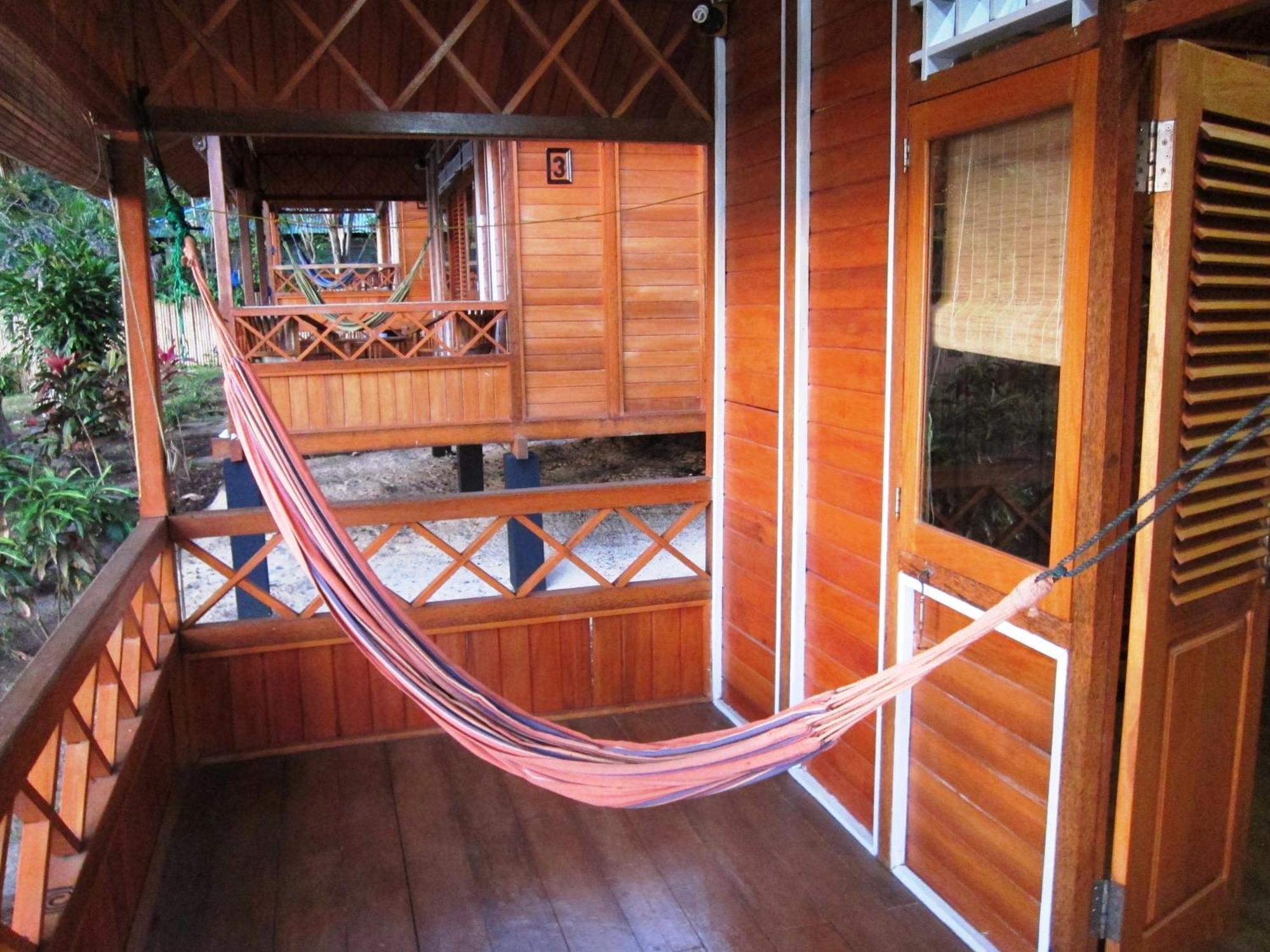 Raja Laut Dive Resort Бунакен Номер фото